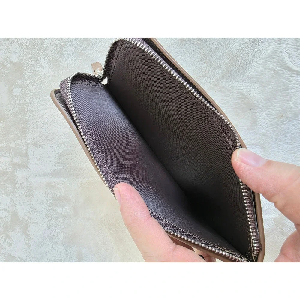 Heng Sheng Womens Metallic Bronze Crosshatch Bifold Wallet‎ 12 Card Slots Zipper